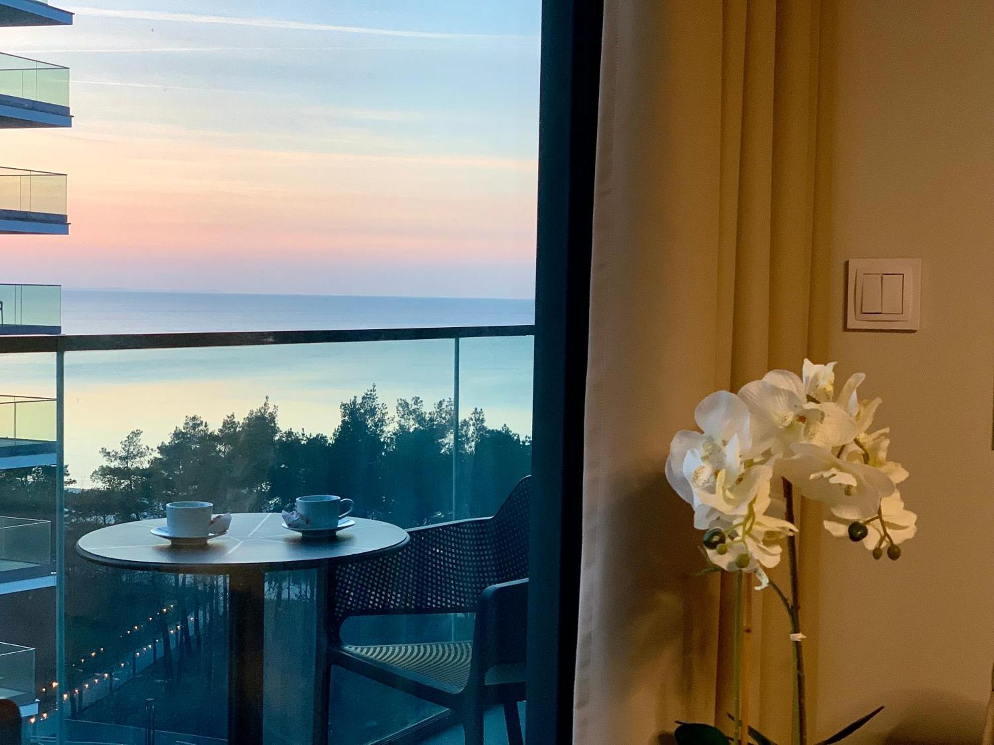 Blue Reef 6Th Floor Sea View Daire Miedzyzdroje Dış mekan fotoğraf
